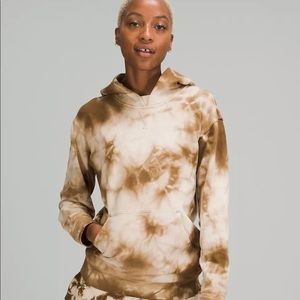 Lululemon hoodie Earth Dye Sand, size 8